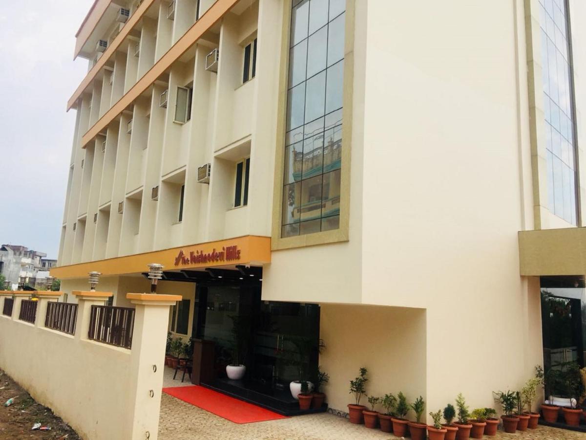 Hotel The Vaishno Devi Hills Катра Екстериор снимка