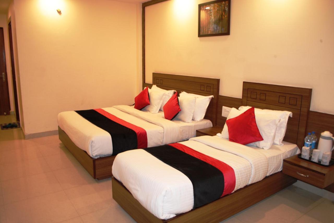 Hotel The Vaishno Devi Hills Катра Екстериор снимка