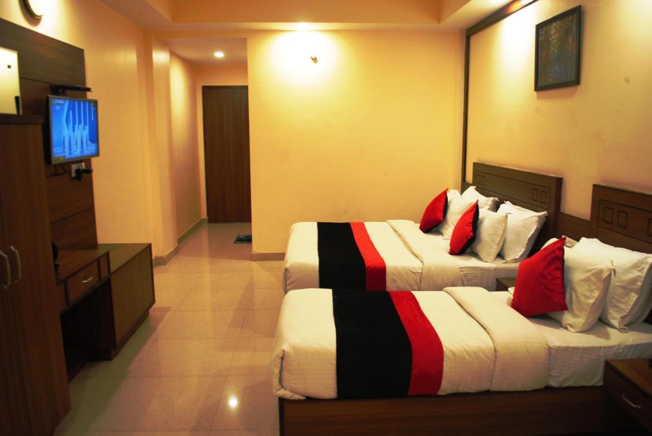 Hotel The Vaishno Devi Hills Катра Екстериор снимка